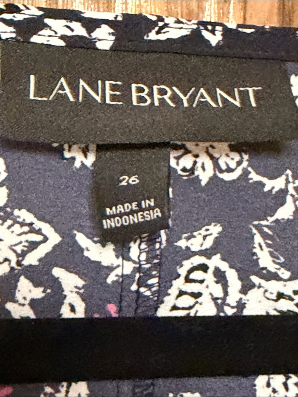 Lane Bryant Black Floral Top with Pink Border and‎ Short Ruffle Sleeve - Picture 4 of 5
